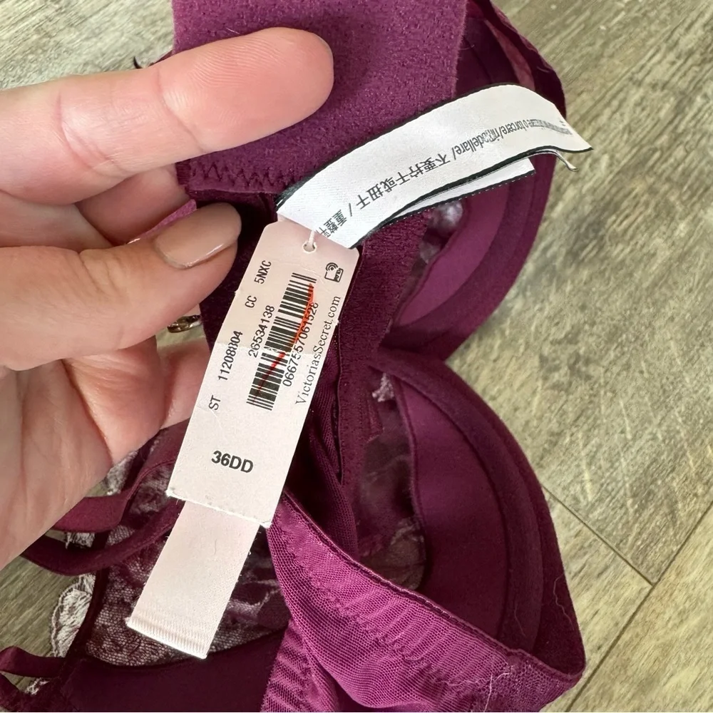 NWT! Victoria’s Secret Dream Angels Push-Up without Padding Floral Lace Bra